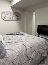 824 18th St NE, Unit 001 in Washington, DC - Foto de edificio - Building Photo