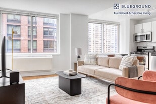 160 Riverside Blvd in New York, NY - Building Photo