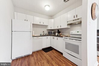 1334 Montgomery Ave in Narberth, PA - Building Photo - Building Photo