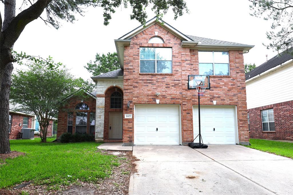 16422 Pinon Vista Dr in Houston, TX - Building Photo