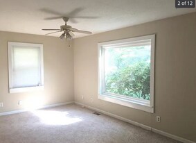 1193 Cardinal Dr in Gastonia, NC - Building Photo