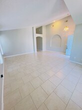 1185 Singleton Cir in Groveland, FL - Building Photo - Building Photo