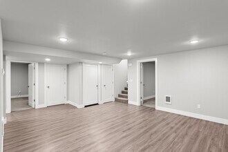 5535 SE 57th Ave in Portland, OR - Building Photo - Building Photo