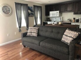 44 Schneider Ave in Highland Falls, NY - Building Photo