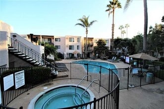 6780 Friars Rd in San Diego, CA - Building Photo - Building Photo