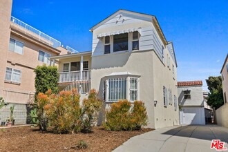 8521 Saturn St in Los Angeles, CA - Building Photo - Building Photo