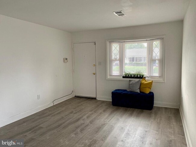 1120 Wentworth Dr in Oxon Hill, MD - Building Photo - Building Photo