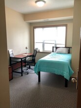 251-251 Lester St in Waterloo, ON - Building Photo - Building Photo