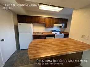 14407 N Pennsylvania Ave in Oklahoma City, OK - Foto de edificio - Building Photo