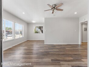 1340 W Parade St in Long Beach, CA - Building Photo - Building Photo