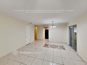 1357 Boulder Dr in Kissimmee, FL - Building Photo - Building Photo