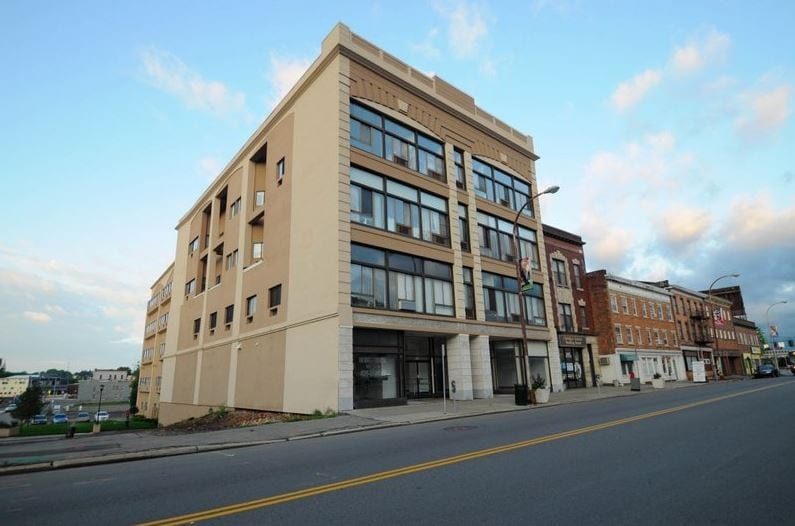 Green Oak Stockade View Apartments in Schenectady, NY - Building Photo