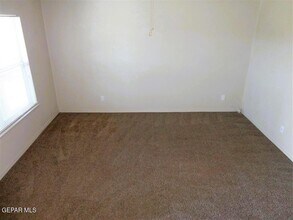 4564 Joseph Rodriguez Dr in El Paso, TX - Building Photo - Building Photo