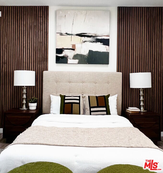 889 Francisco St in Los Angeles, CA - Foto de edificio