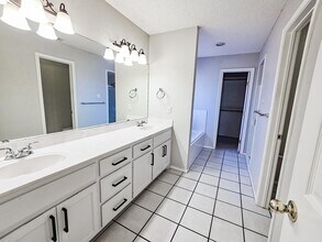 4801 Whitman Dr in Midland, TX - Building Photo - Building Photo