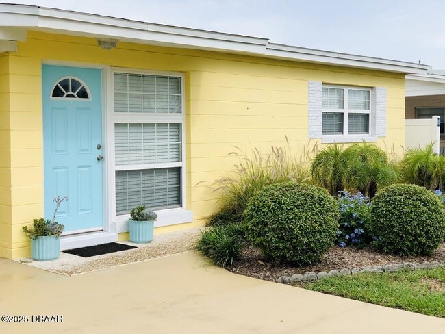 828 26th Ave in New Smyrna Beach, FL - Building Photo - Building Photo