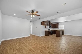 4517 Henry St in Greenville, TX - Building Photo - Building Photo