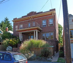 3610 Wallingford Ave in Seattle, WA - Building Photo - Building Photo