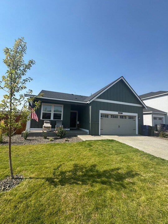 2501 N Leah Ln in Ellensburg, WA - Building Photo