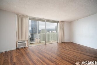 750 Amana St in Honolulu, HI - Foto de edificio - Building Photo