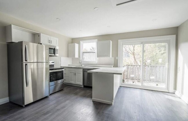 property at 484 Main St E