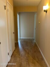 6B Alpine Rd in Manchester Township, NJ - Foto de edificio - Building Photo