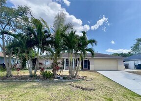 922 SE 26th Terrace in Cape Coral, FL - Building Photo