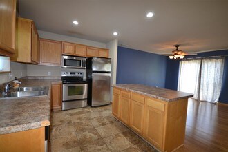 2848 W Redstone Dr in Fayetteville, AR - Building Photo - Building Photo