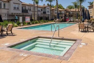 6233 Avenida De Las Vistas in San Diego, CA - Building Photo - Building Photo