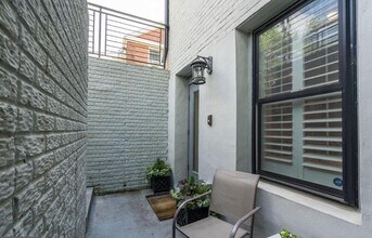 3924 W St NW in Washington, DC - Building Photo - Building Photo