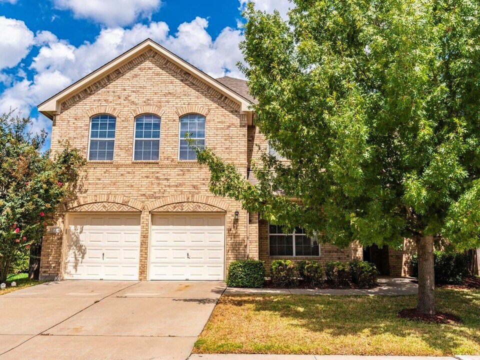 13717 Field Spar Dr in Manor, TX - Building Photo
