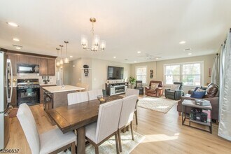 773 Union Blvd in Totowa, NJ - Building Photo - Building Photo