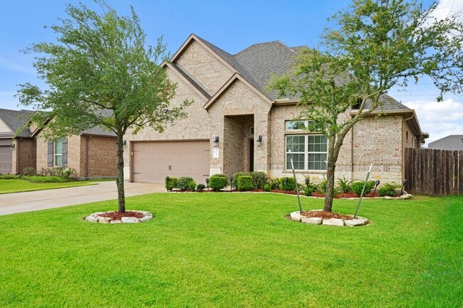 property at 6614 Sterling Shores Ln