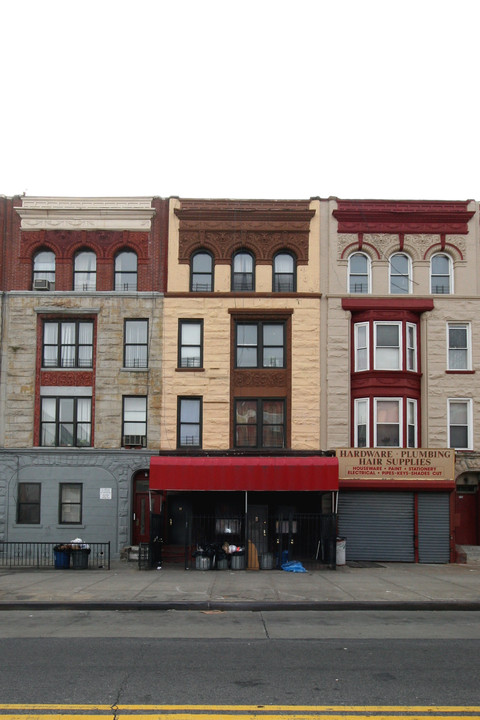 2156 Fulton St in Brooklyn, NY - Building Photo