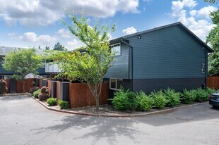 #316 EAST 25 in Gresham, OR - Building Photo