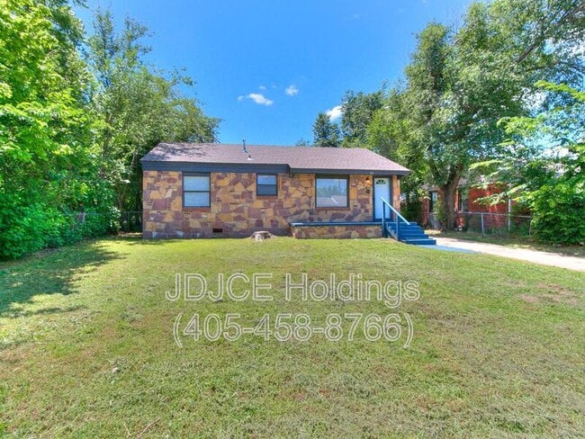 422 Wilson Dr in Midwest City, OK - Building Photo - Building Photo