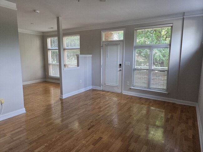 534 Oakland Ave in Charlotte, NC - Building Photo - Building Photo