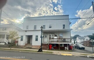 571 Washington Ave in Jermyn, PA - Building Photo