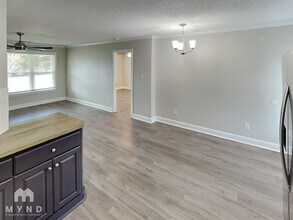 5008 Tony Ave in Gastonia, NC - Foto de edificio - Building Photo