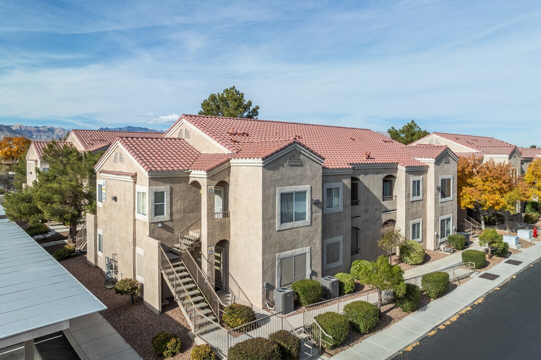 Amber Hills West in Las Vegas, NV - Building Photo