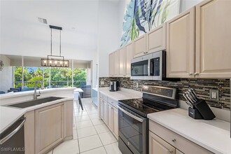 5360 Andover Dr in Naples, FL - Building Photo - Building Photo