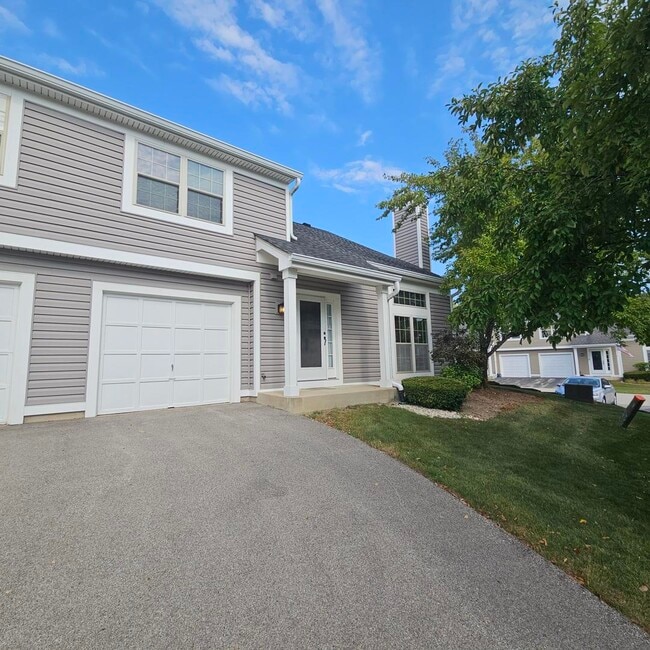 property at 1368 N Knollwood Dr
