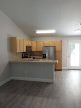 9 Pony Express Dr in Palm Coast, FL - Building Photo - Building Photo