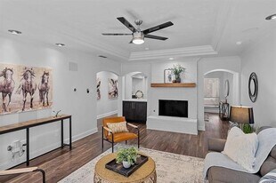 3330 Courtyard Pl in Farmers Branch, TX - Building Photo