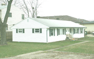 2818-2820 Allegheny Ave in Columbus, OH - Building Photo