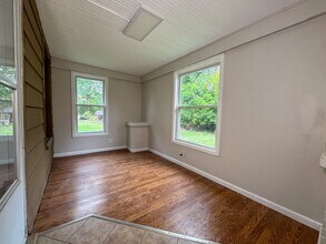 2957 Greenfield Ave in Mc Donald, OH - Building Photo - Building Photo