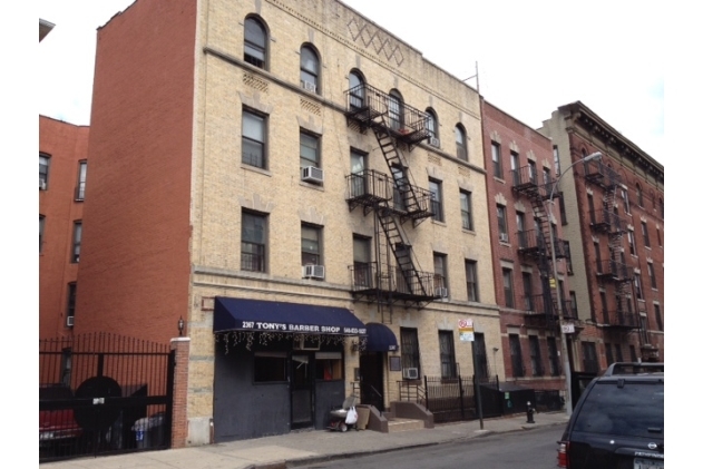 2367 Hughes Ave in Bronx, NY - Foto de edificio - Building Photo