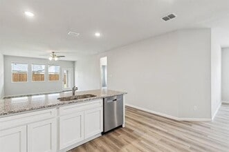 717 Portina Dr in Anna, TX - Building Photo - Building Photo