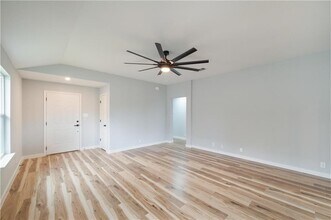 13001 Buenos Aires Pkwy in Austin, TX - Building Photo - Building Photo