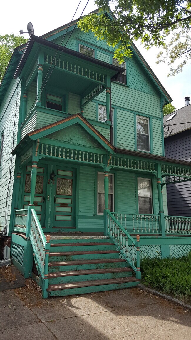 56 Winchester Ave Rentals in New Haven, CT